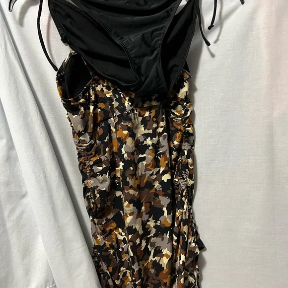 Catalina suddenly slim bathing suit size Large 12-14 - Picture 2 of 2